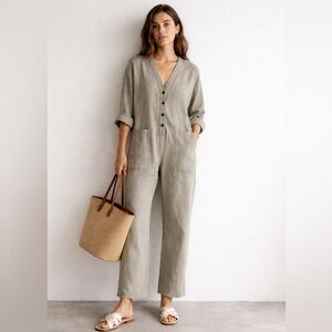 NWT Zara Stylish Women's long sleeve cargo Jumpsuit in sage Green Gray size S